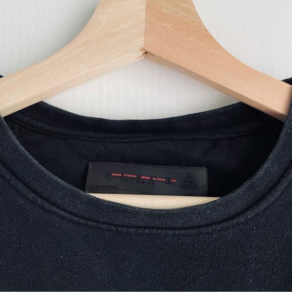 Black Pyramid Crewneck pullover sweatshirt long sleeve black with space girl - Picture 2 of 9